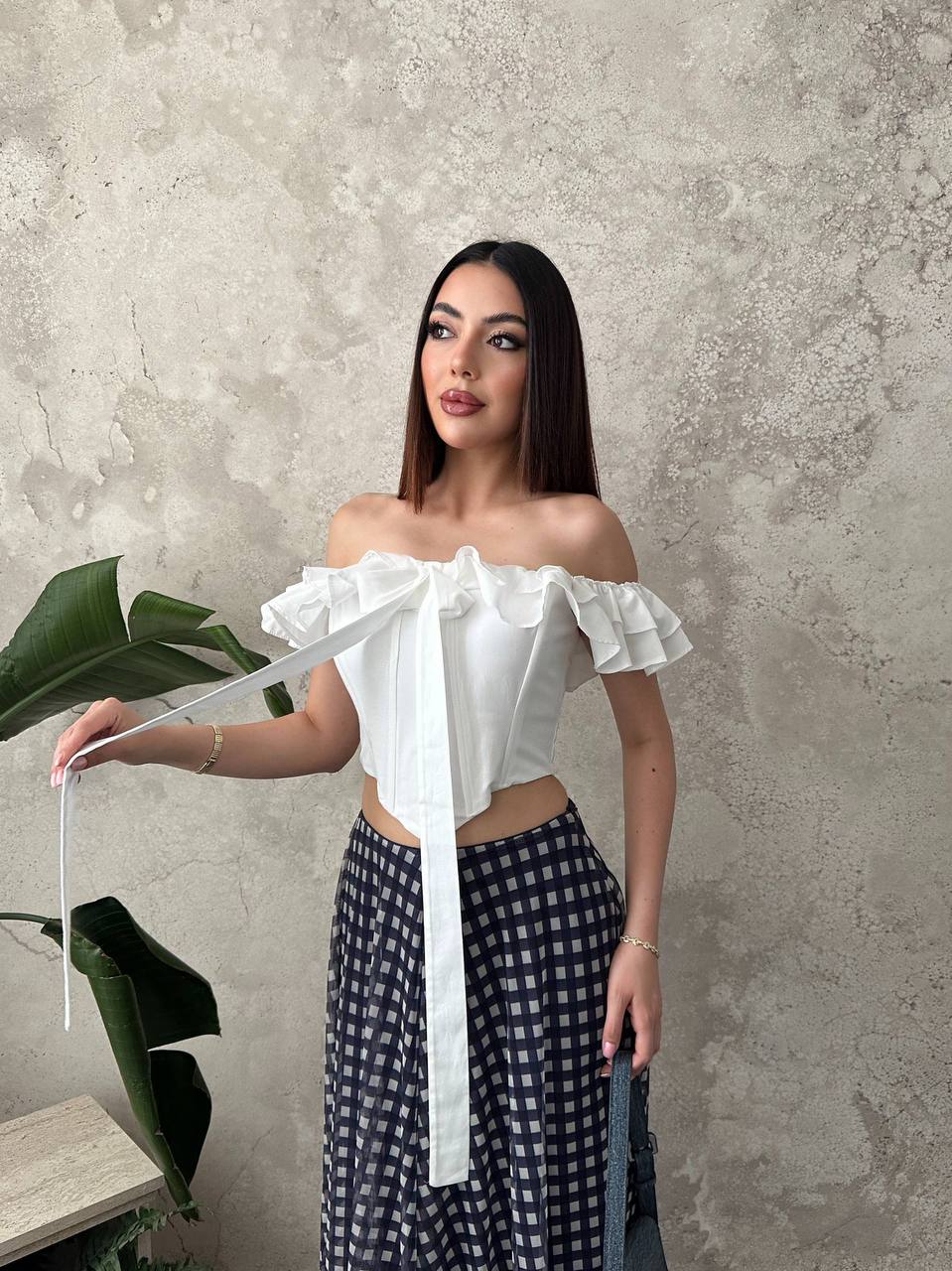 Fırfırlı Balenli Bluz